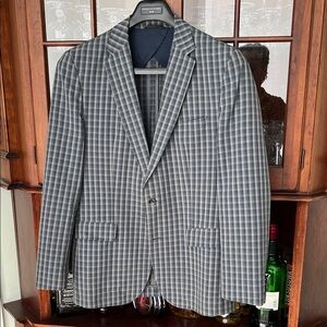 Hugo Boss Navy and Gray Checkered Blazer
